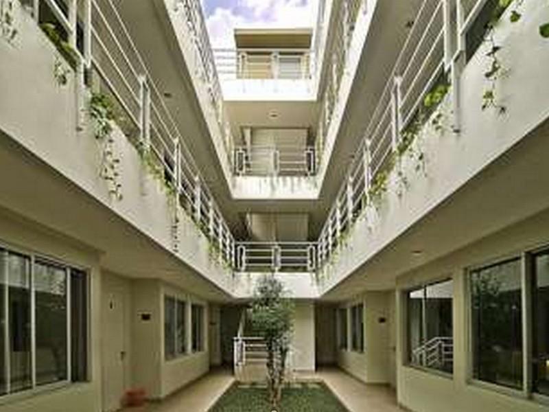 Legreen Suite Pejompongan Джакарта Экстерьер фото