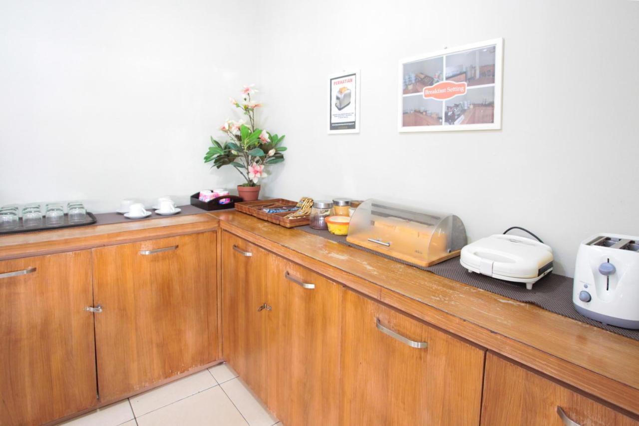 Legreen Suite Pejompongan Джакарта Экстерьер фото